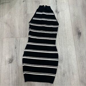 Black and White Mock Neck Ribbed Zipper Bodycon Dress